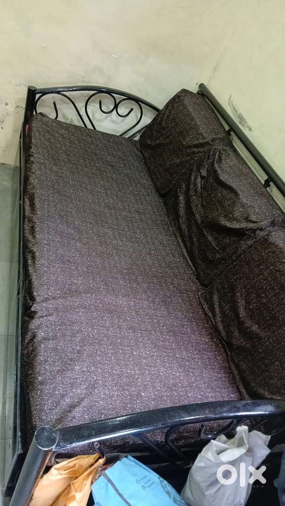 Sofa cum Bed