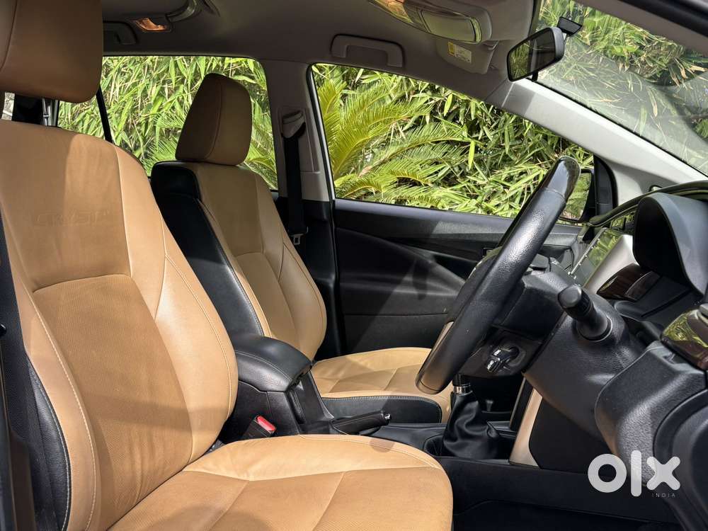 Toyota Innova Crysta [2020-ongoing] 2.4 Zx 7 Str, 2022, Diesel