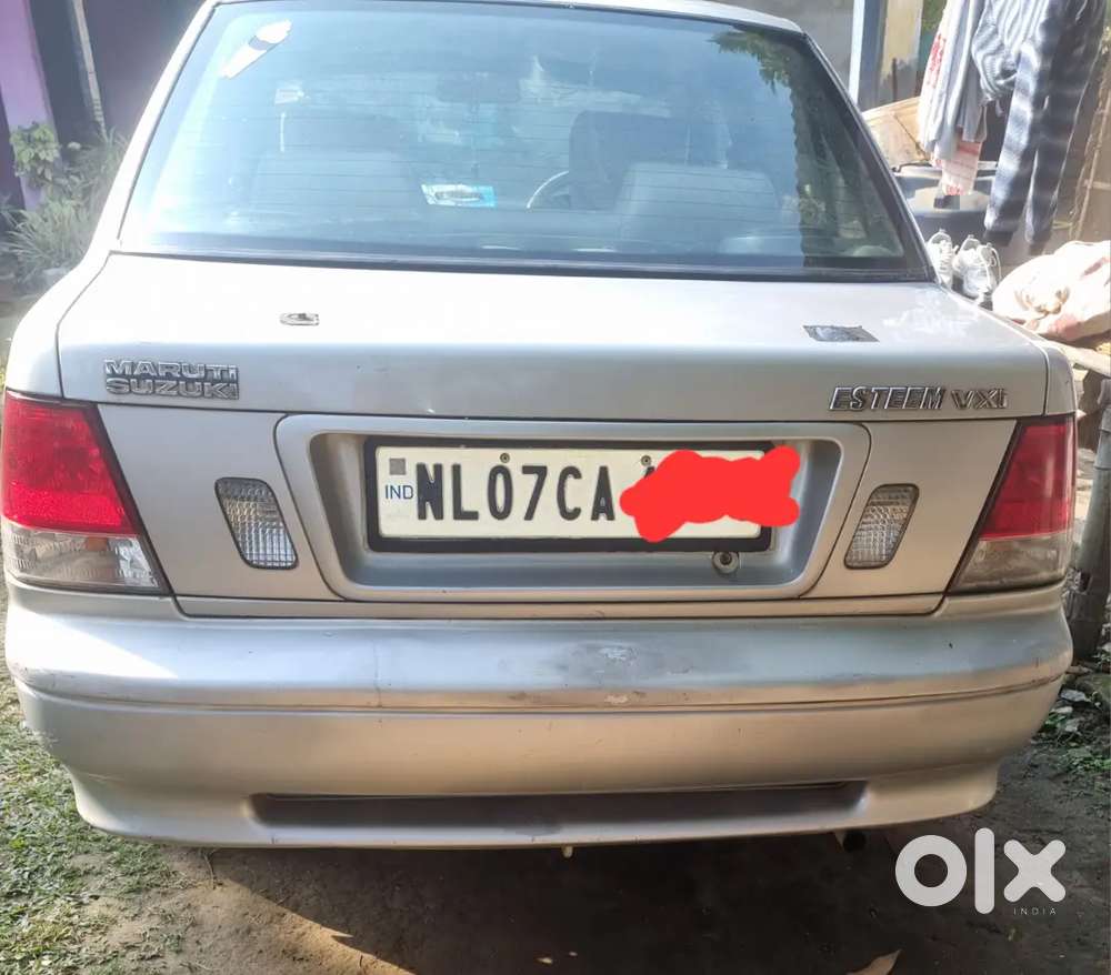 Maruti Suzuki Esteem 2004