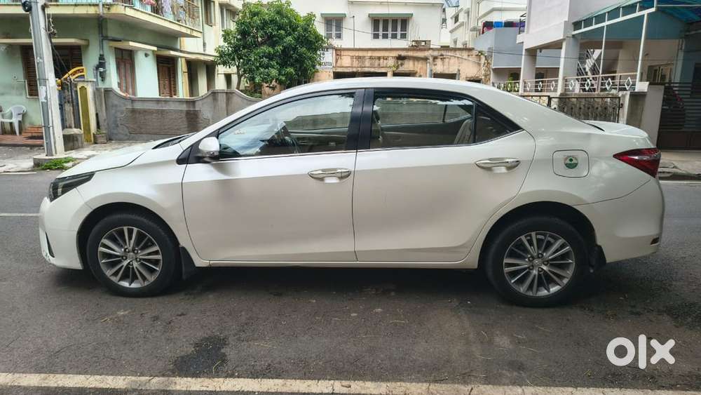 Toyota Corolla Altis 2016 Automatic Petrol