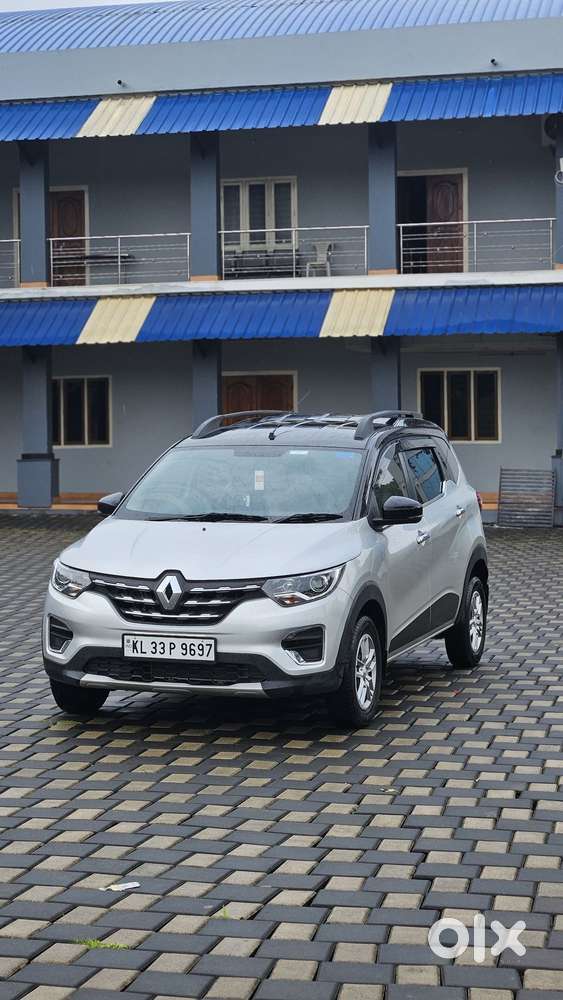 Renault Triber Rxt, 2023, Petrol