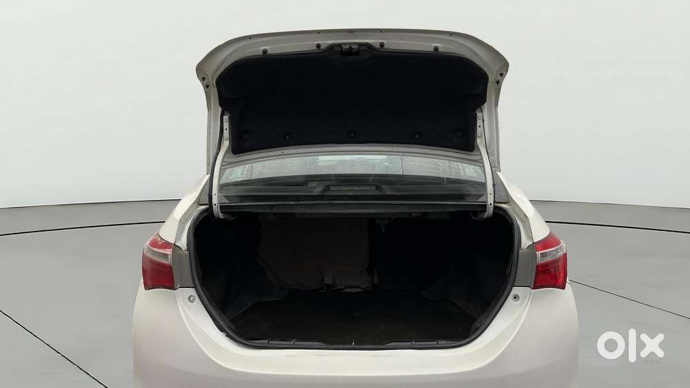 Toyota Corolla Altis [ ] 1.8 J, 2014, Petrol