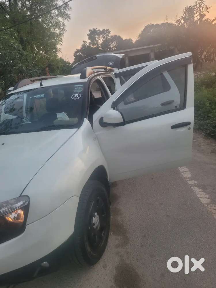 Renault Duster 2013 Diesel 75000 Km Driven