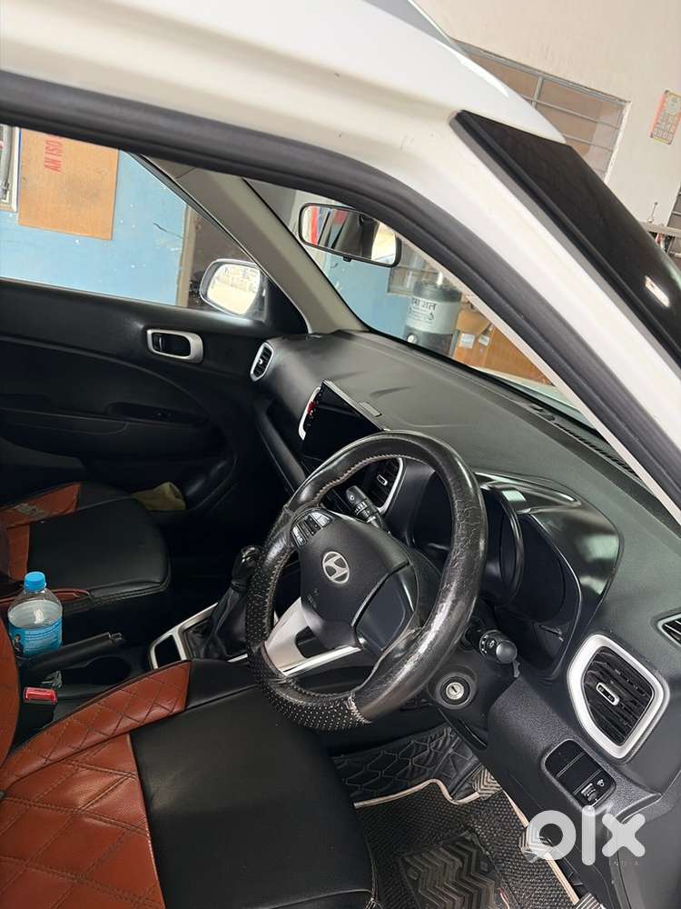 Hyundai Venue 2020 Petrol Good Condition