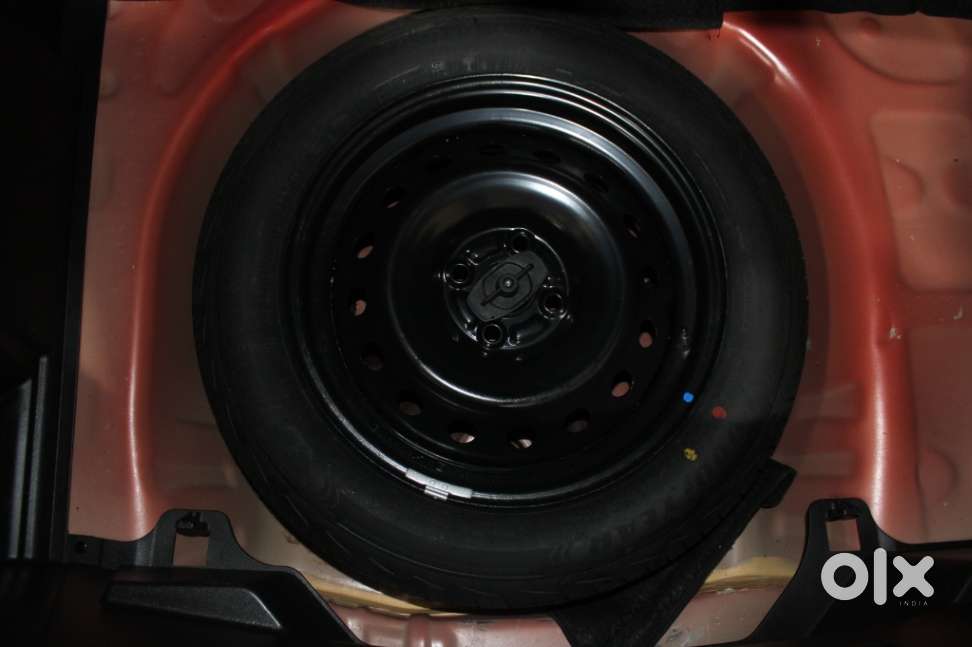 Toyota Urban Cruiser Taisor V 1.0 Petrol Mt, 2024, Petrol