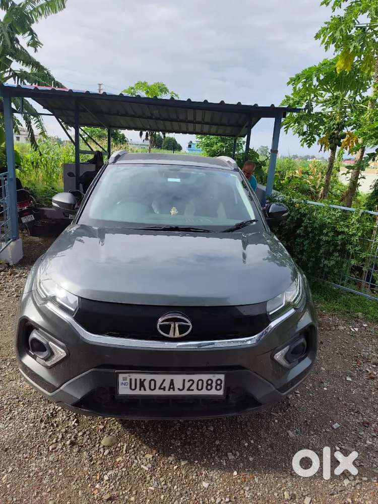 (negotiable Price)tata Nexon 2017-2020 Petrol Manual 2022