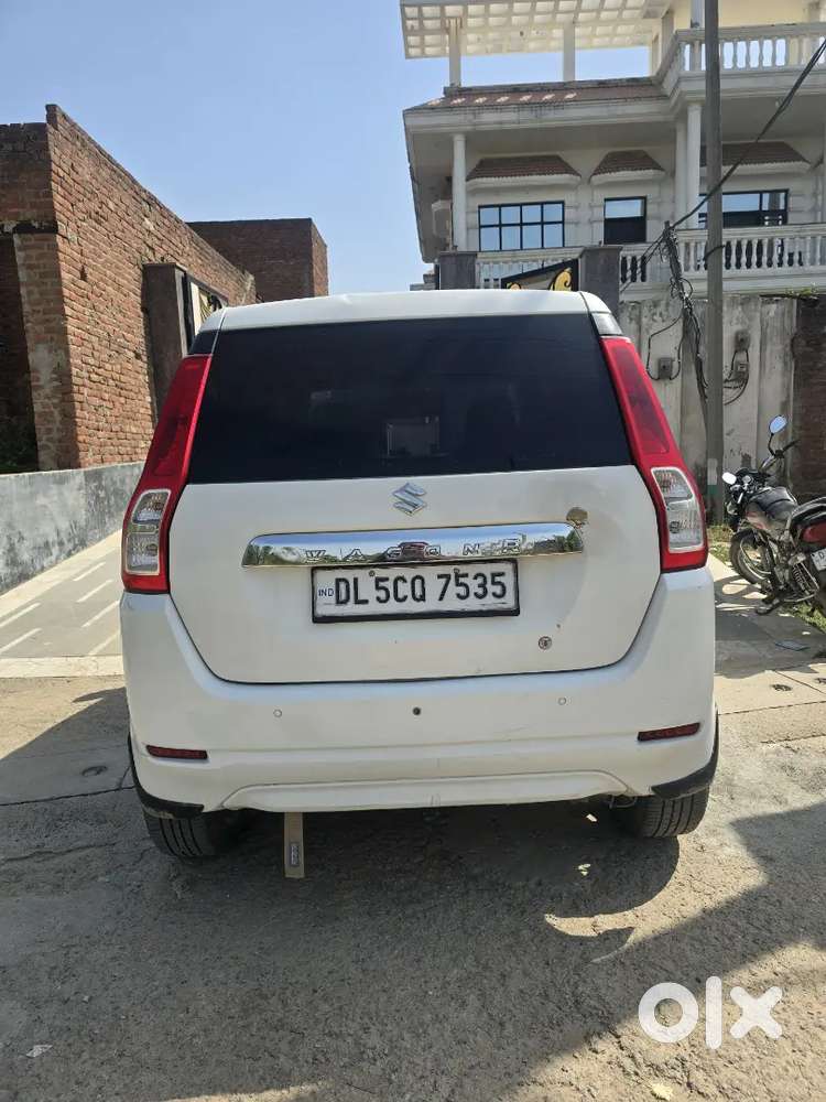 Maruti Suzuki New-gen Swift 2019 Petrol 67500 Km Driven