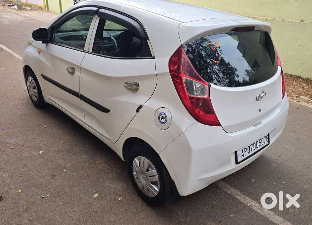 Hyundai Eon Era +, 2017, Petrol