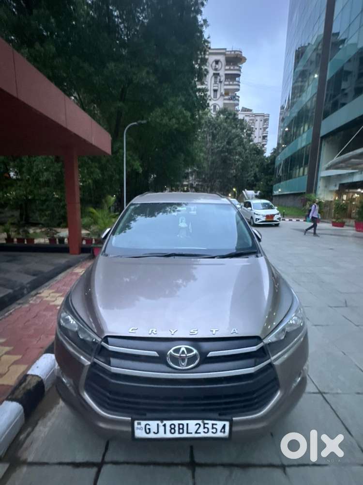 Toyota Innova Crysta 2019 Manual