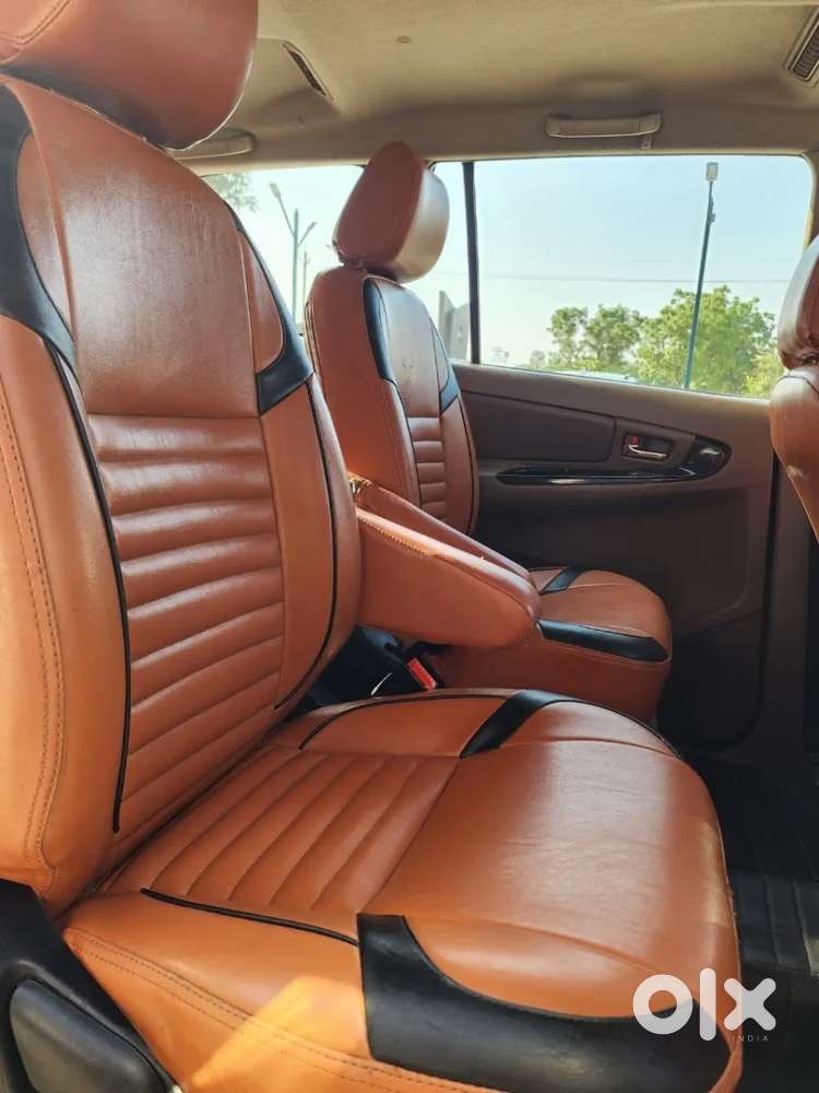 Toyota Innova 2.5 Zx 7 Str Bs-iv, 2015, Diesel