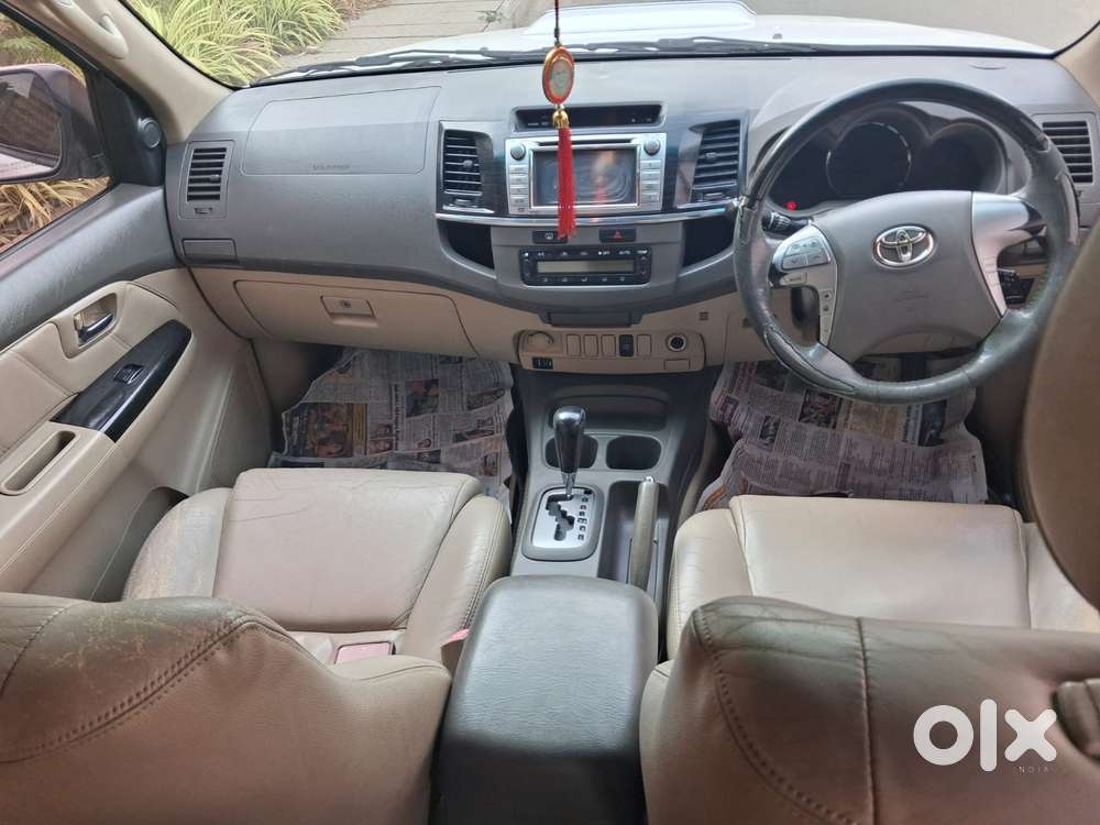 Toyota Fortuner 3.0 4x2 Automatic, 2012, Diesel