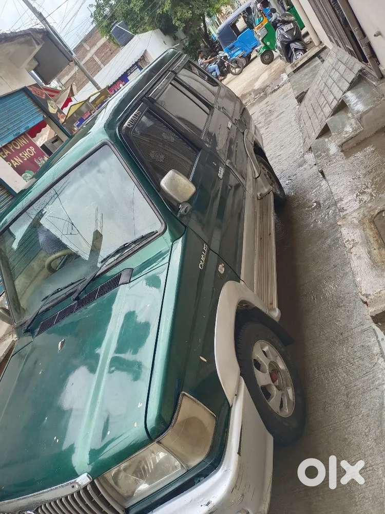 Toyota Qualis Rs 2005