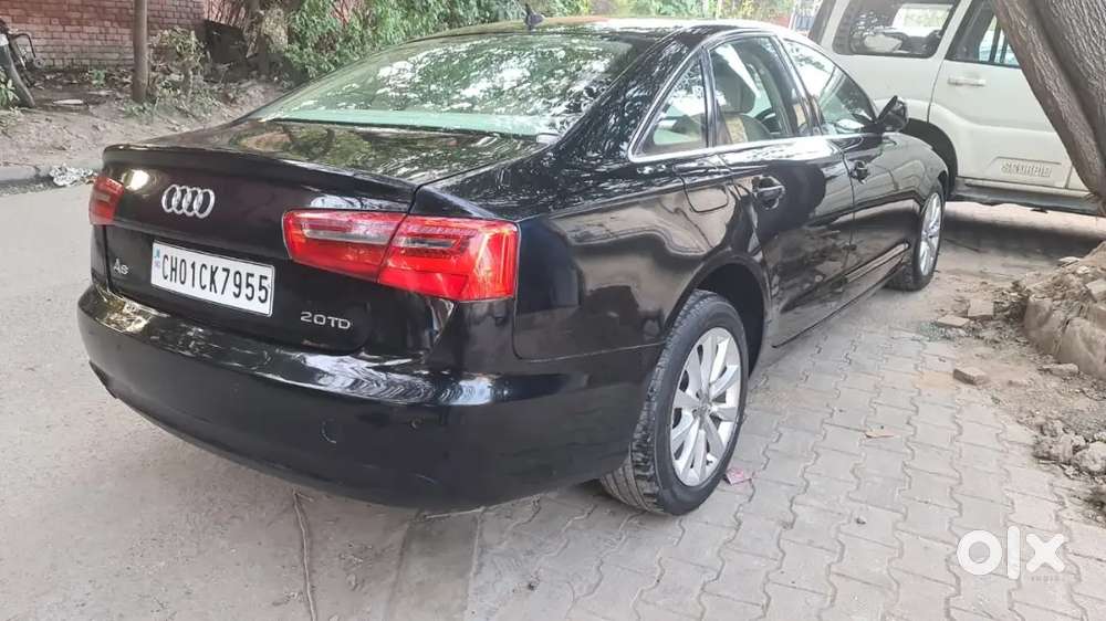 Audi A6 Black Tdi Design 2012