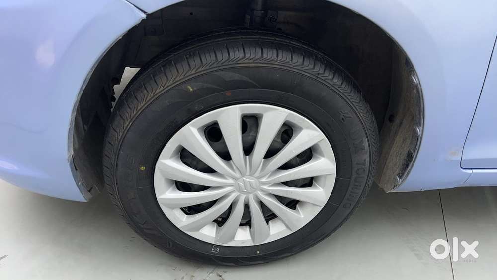 Maruti Suzuki Swift Dzire 1.3 Vxi, 2015, Petrol