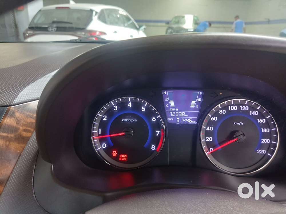 Hyundai Fluidic Verna 2017 Petrol