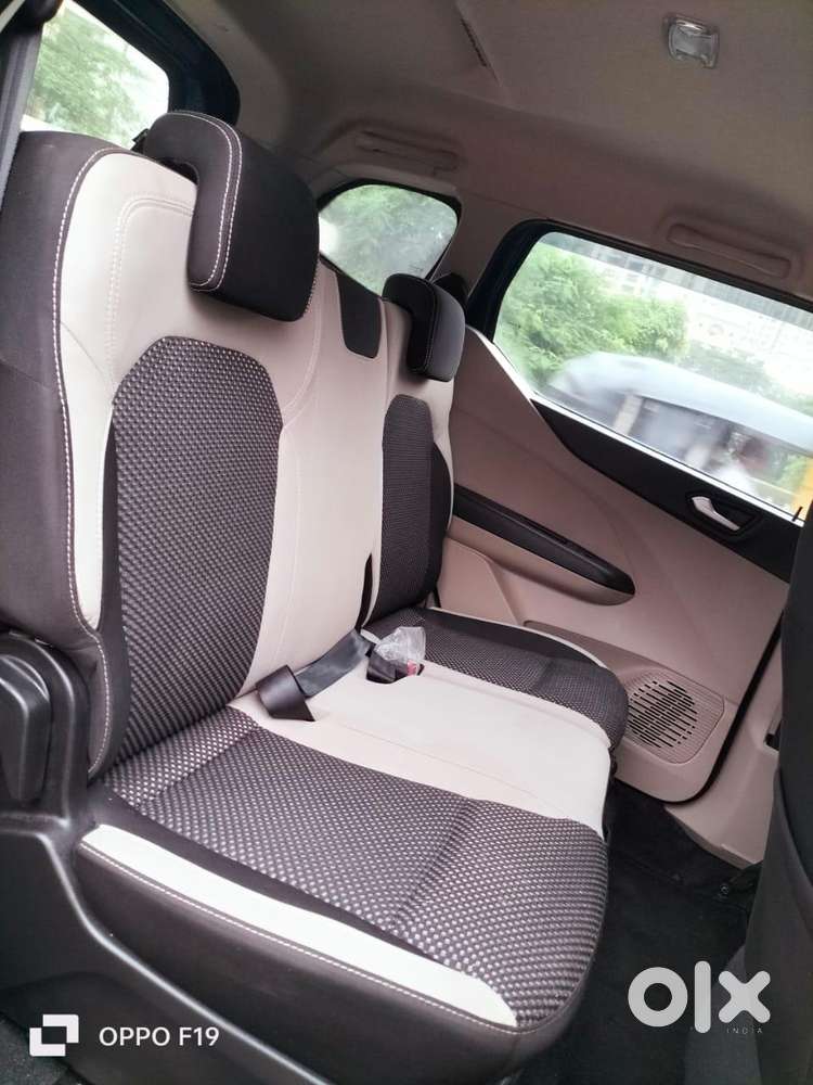 Renault Triber Rxz, 2022, Petrol