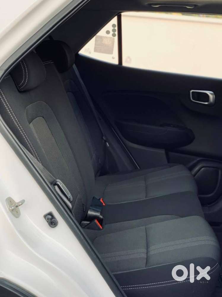 Hyundai Venue 1.0 Sx (o) Turbo Dct, 2019, Petrol