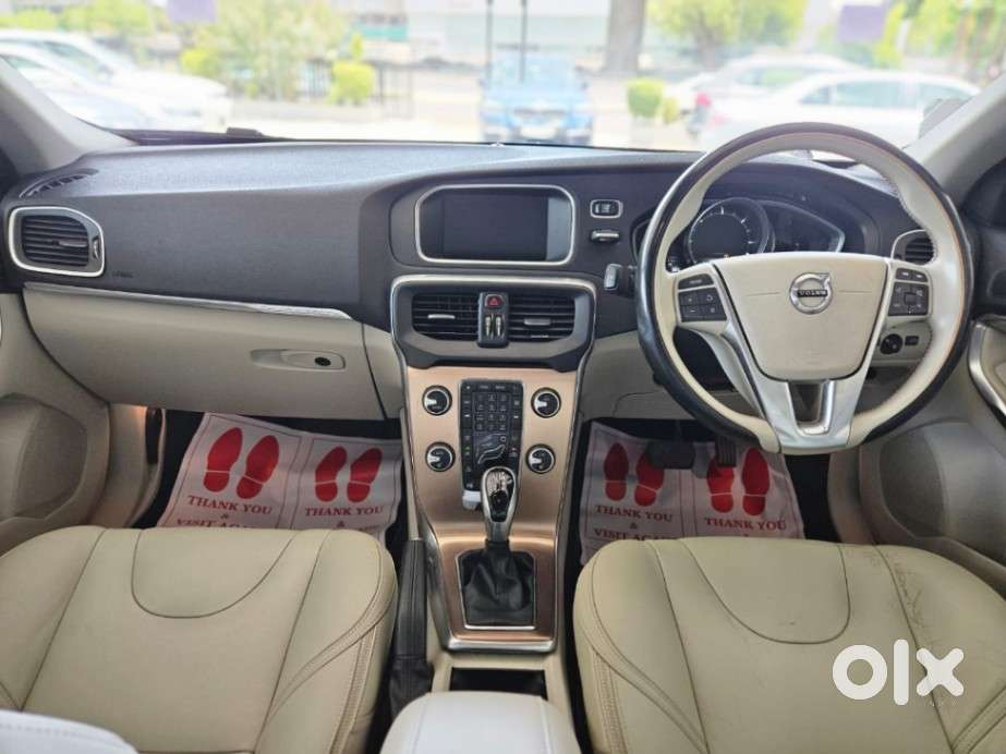 Volvo V40 Cross Country D3, 2016, Diesel