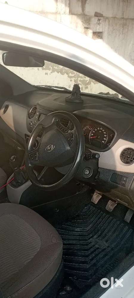 Hyundai Xcent Petrol 2018