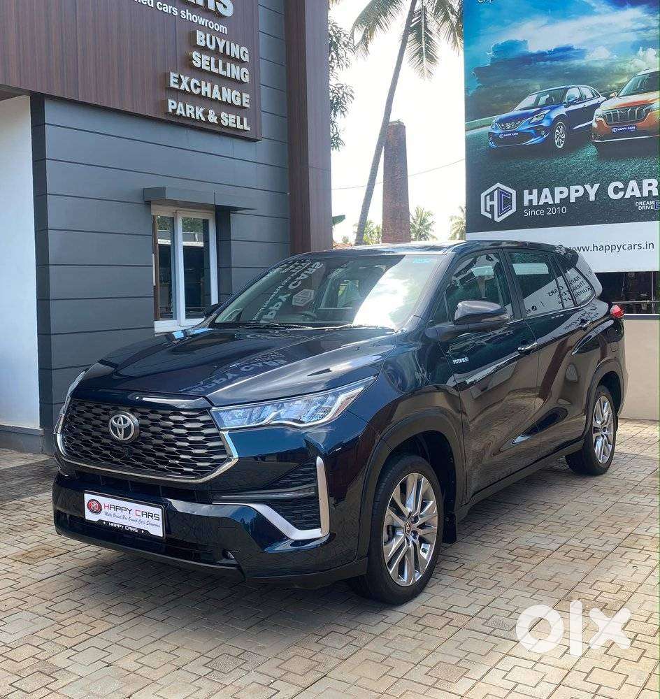 Toyota Innova Hycross 2.0 ZX Hybrid 7 STR, 2023, Petrol
