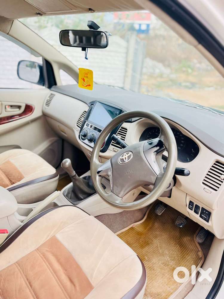 Toyota Innova 2.5 G (diesel) 7 Seater, 2012, Diesel