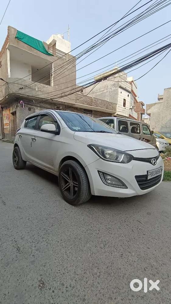 Hyundai I20 Sportz Diesel 2013