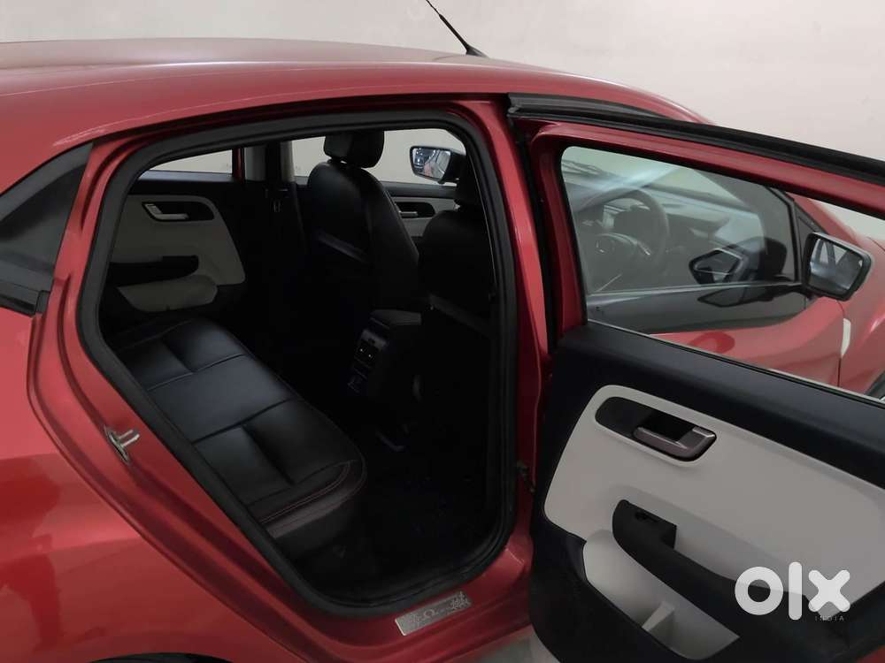 Tata Altroz Xza Petrol, 2024, Petrol