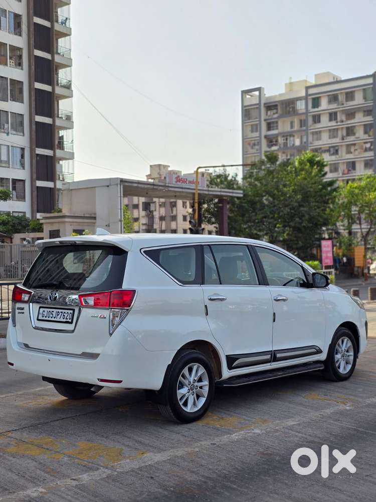 Toyota Innova Crysta 2.8 Gx At 8s, 2016, Diesel