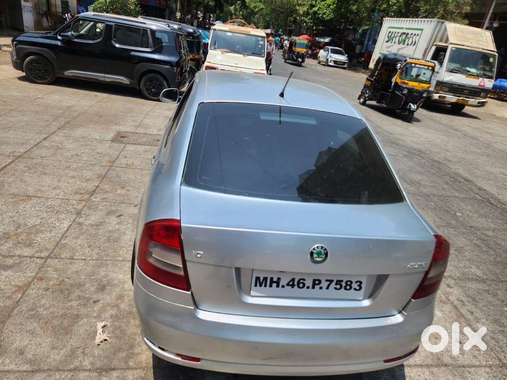 Skoda Laura Elegance 2.0 Tdi Cr At, 2012, Diesel