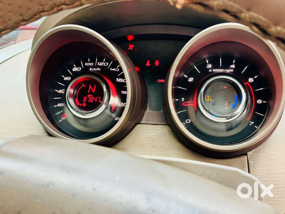 Mahindra Xuv300 W8 Option Diesel, 2013, Diesel
