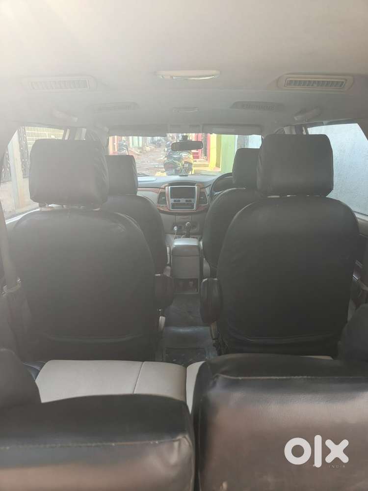 Toyota Innova Diesel 2012
