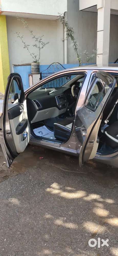 Hyundai I20 2012 Petrol 38000 Km Driven