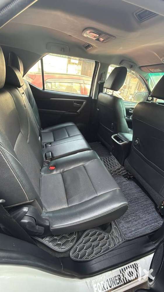 Toyota Fortuner 4x2 At 2.8 Diesel, 2022, Diesel