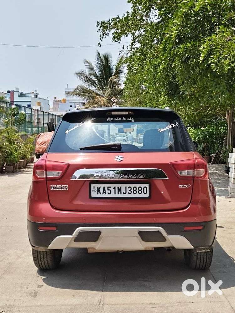 Maruti Suzuki Vitara Brezza Zdi Plus Dual Tone, 2016, Diesel
