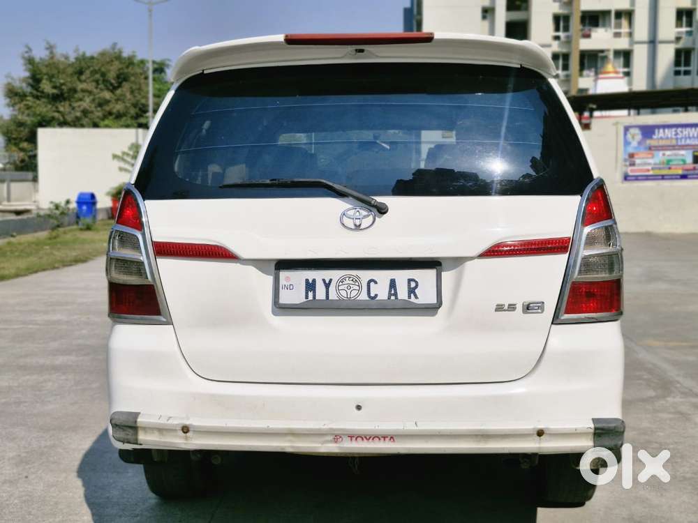 Toyota Innova 2.5 G (diesel) 8 Seater, 2015, Diesel