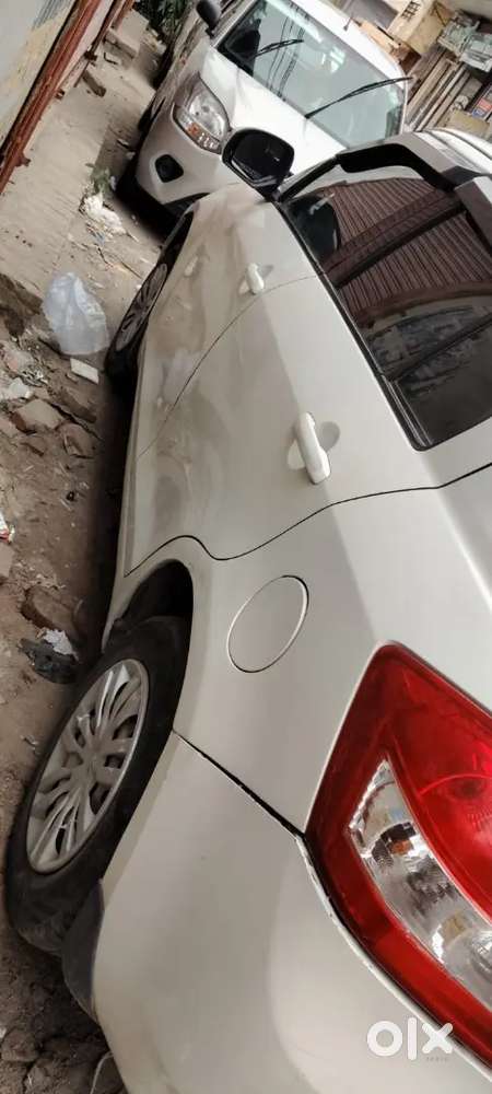 Maruti Suzuki Dzire 1.2 Vxi 2014