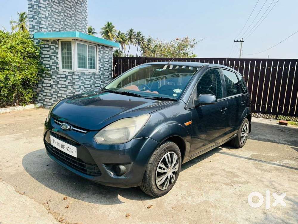 Ford Figo 2010-2012 Petrol Titanium, 2010, Lpg