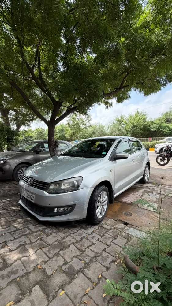 Volkswagen Polo Breeze 2013