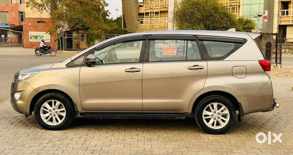 Toyota Innova Crysta [2020-ongoing] 2.4 Gx 7 Str, 2020, Diesel