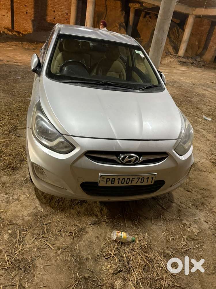 Hyundai Car Diesel 2011