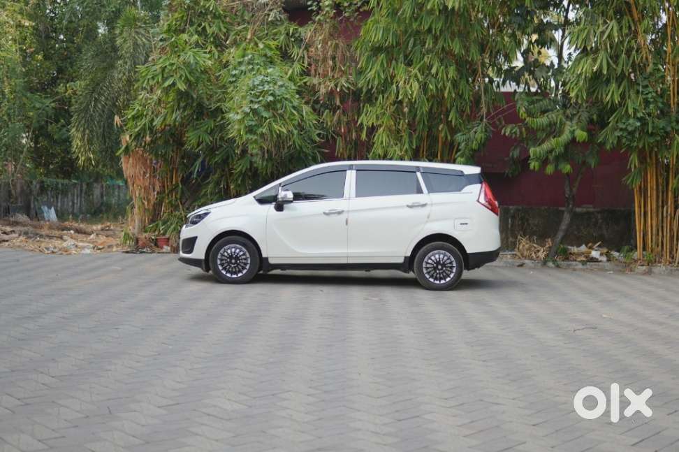 Mahindra Marazzo M2 8str, 2022, Diesel