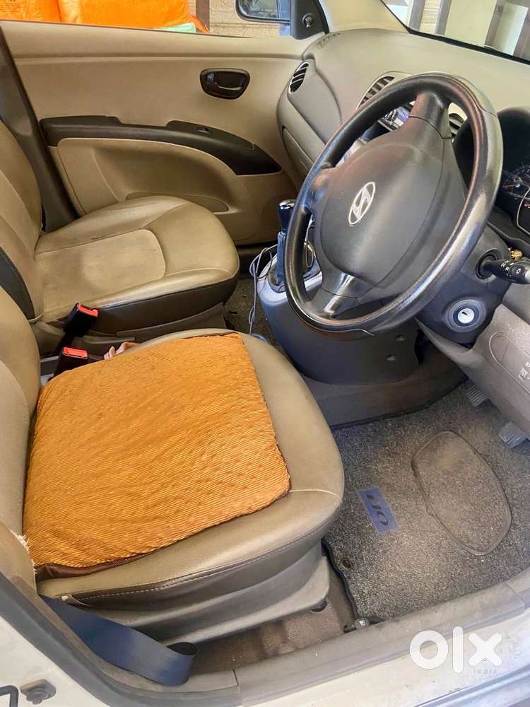 Hyundai I10 2013 Petrol 74300 Km Driven