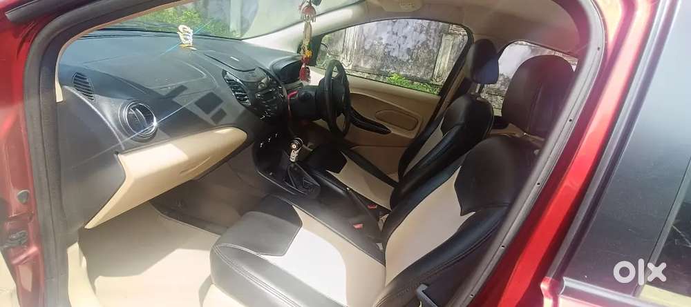 Ford Aspire Titanium Blu 2016