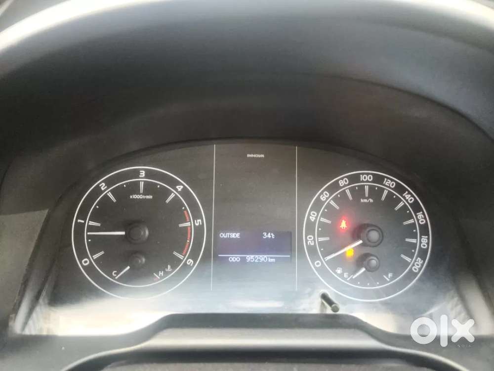 Toyota Innova Crysta 2.4 G Mt 7 Str, 2021, Diesel