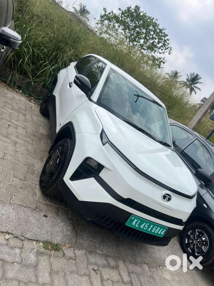 Mid Range Tata Punch Ev 2024 Electric 53000 Km Driven