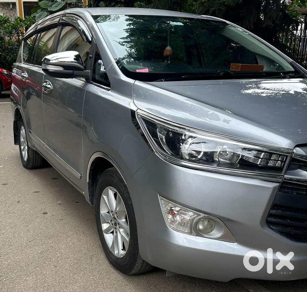 Toyota Innova Crysta 2.4 V, 2017, Diesel