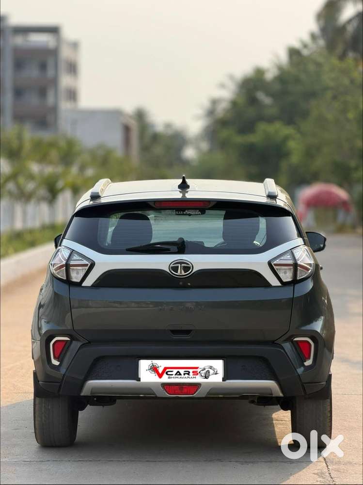 Tata Nexon 1.2 Revotron Xza Plus, 2020, Diesel