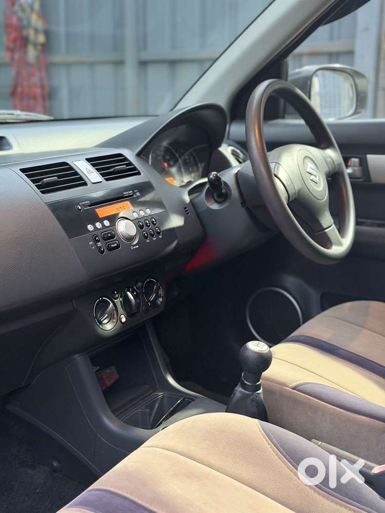 Maruti Suzuki Swift Dzire 1.3 Vxi, 2011, Cng & Hybrids