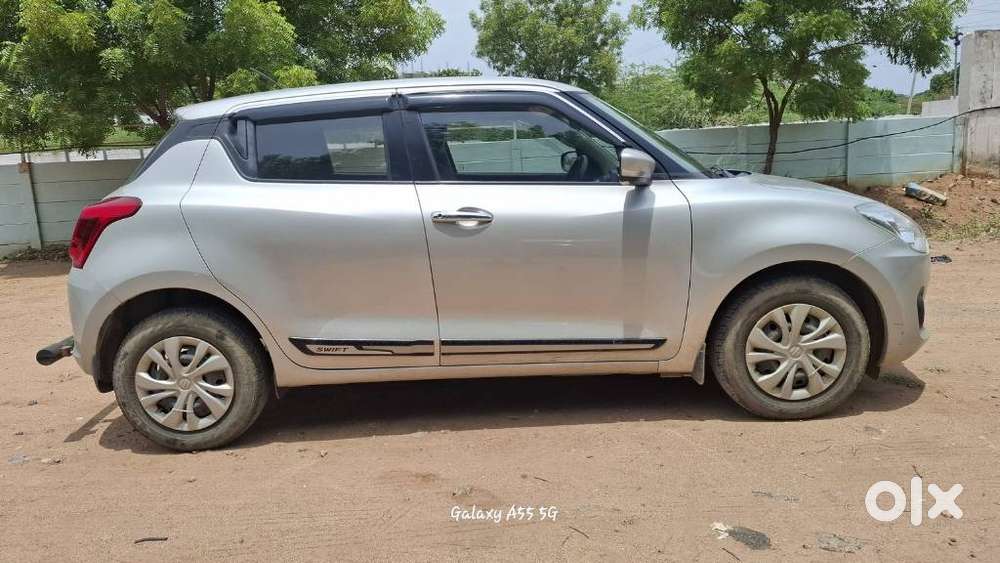 Maruti Suzuki Swift Vvt Vxi, 2021, Petrol