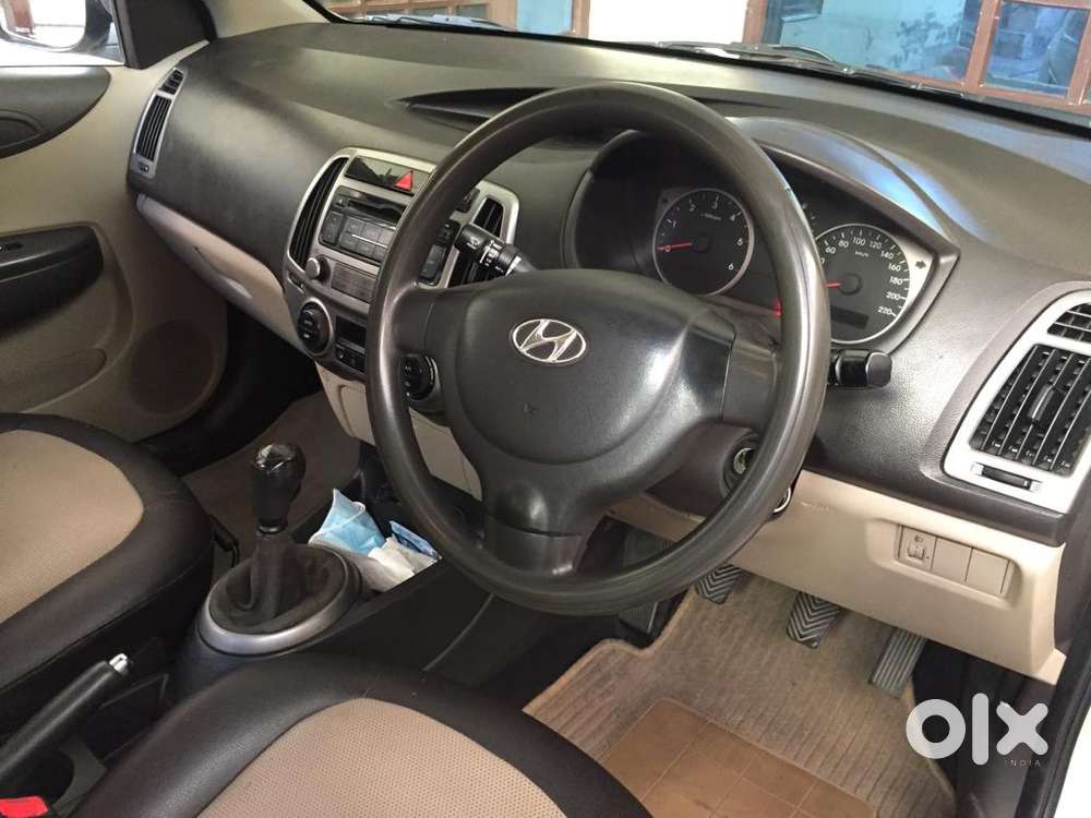 Hyundai I20 Diesel Manual 2012
